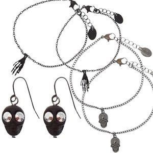 2 Skull & 2 Hand Bracelets with Alien Earring Lot